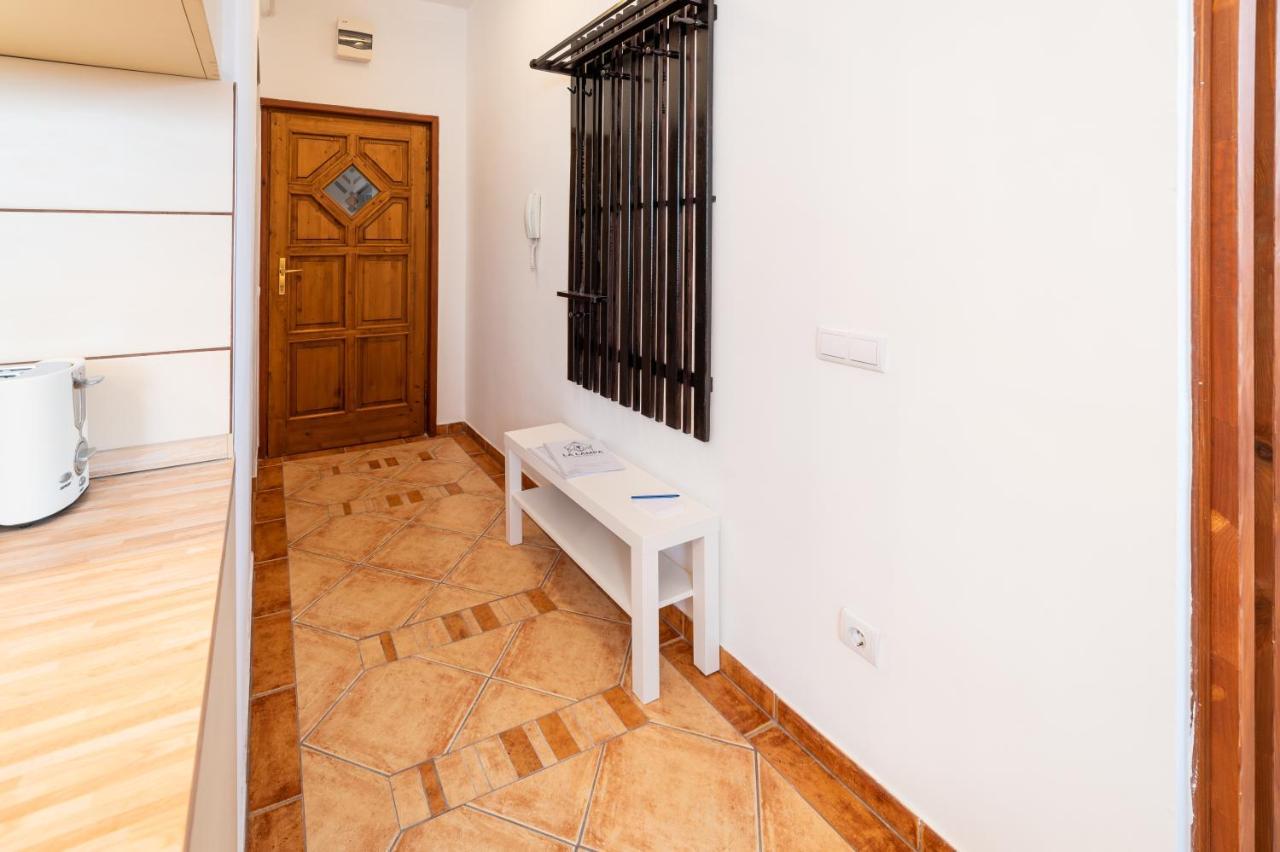 La Lampa Apartments Debrecen Exterior foto